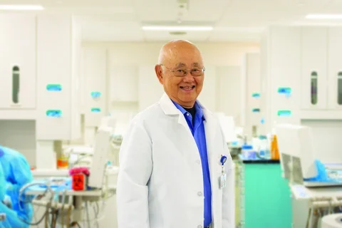 Dr. Henry Takei in a clinical setting
