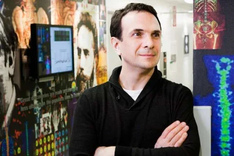 Dr. Caius Radu headshot