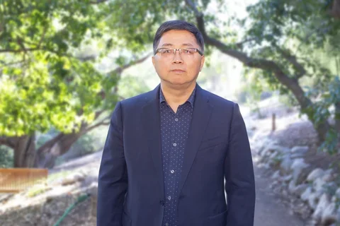 Dr. Shen Hu