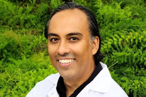 LEONARDO PARRA-RIVAS, PhD